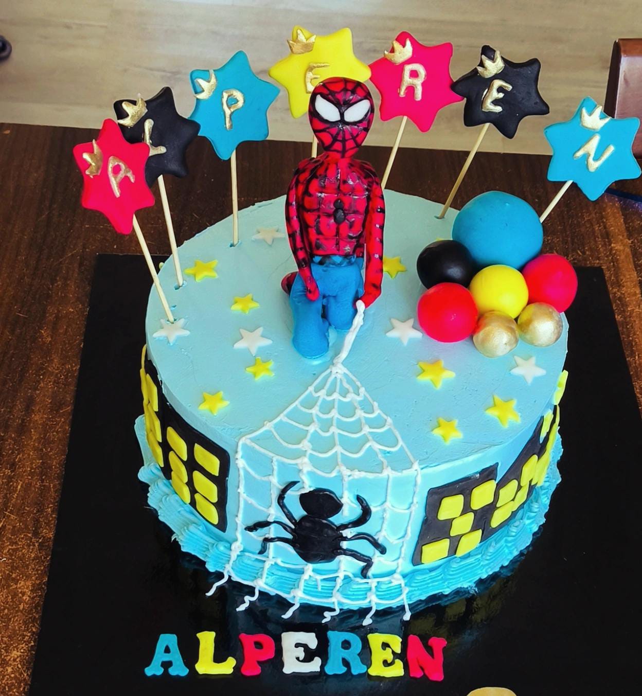 Özel tasarım pasta